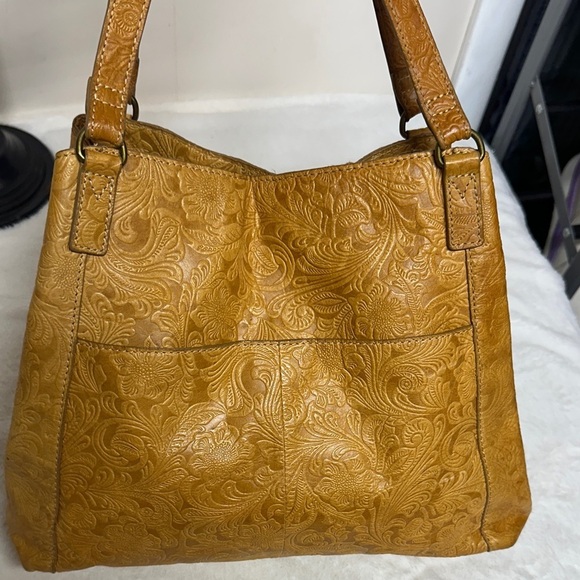 Steven By Steve Madden Embossed Mustard Colored leather Shoulder Bag - Picture 3 of 16